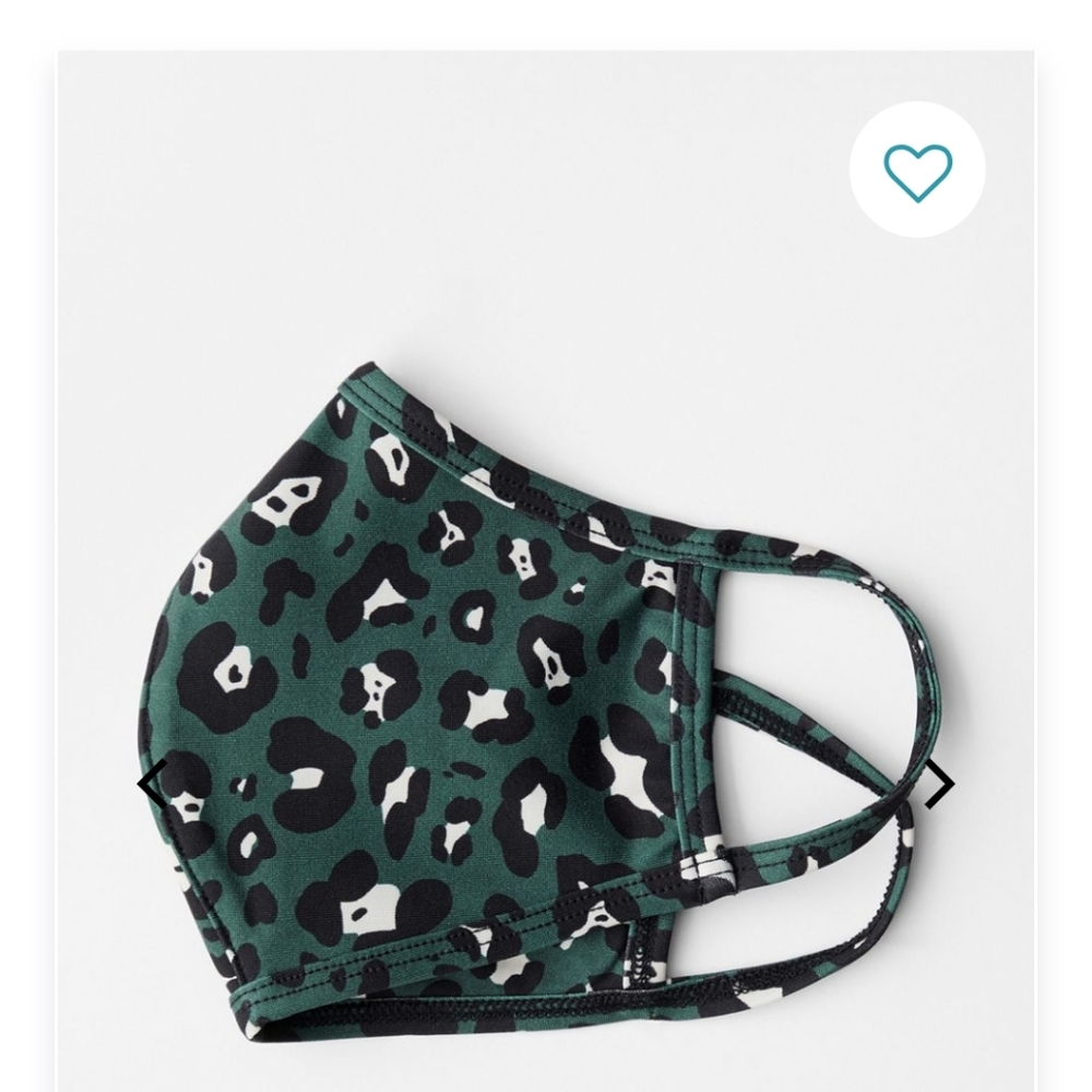 🔮Fabletics Face Mask-Leopard- NOW IN STOCK - Picture 2 of 5